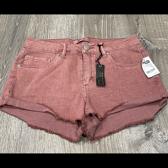 Charlotte Russe Pants - New Charlotte Russe Size 6 Pink Shorts C13